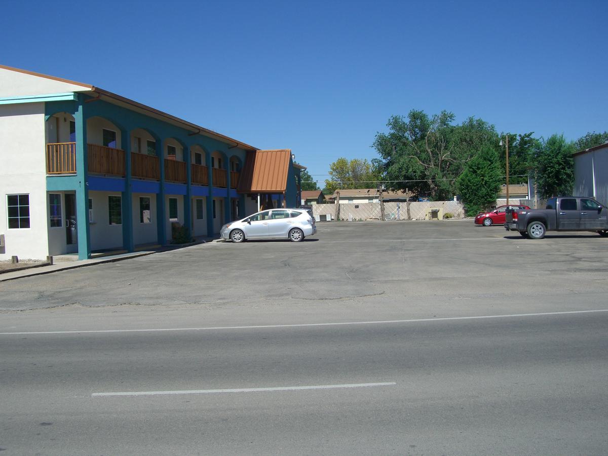 La Hacienda Inn 阿蒂西亚 外观 照片